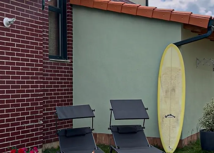 Costa Quebrada Apartment